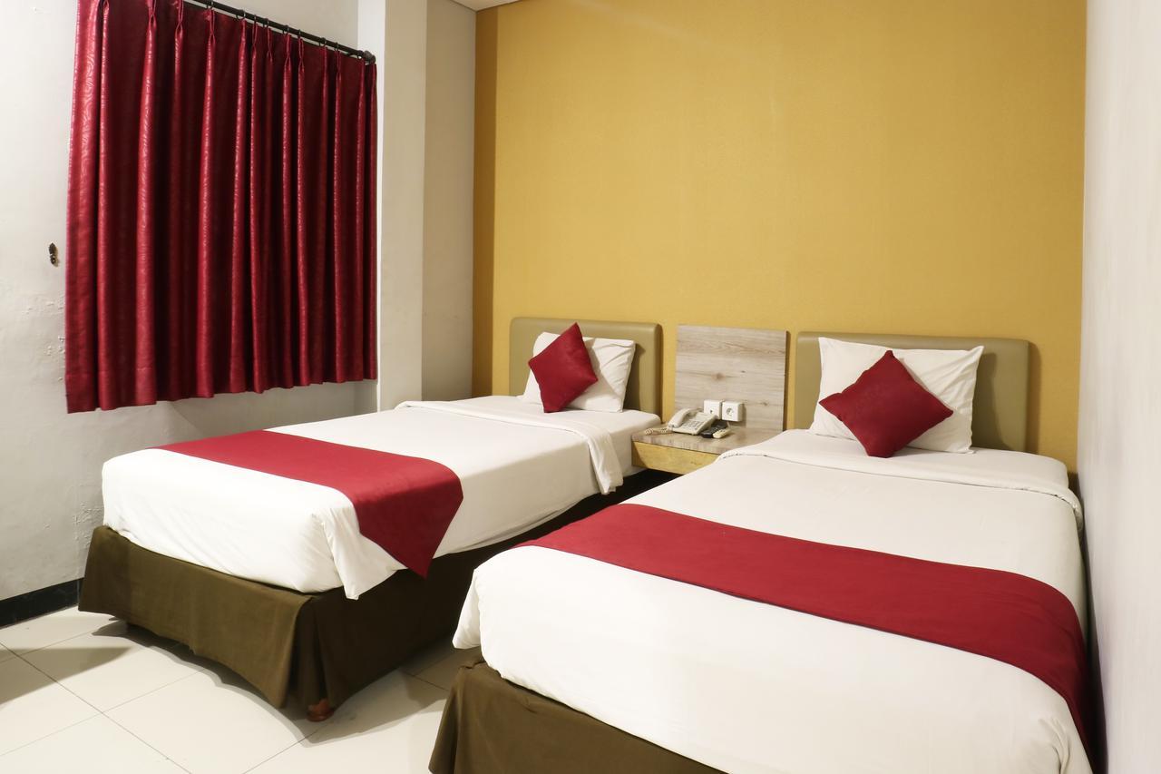 Hotel Blue Pacific Jakarta Exterior foto